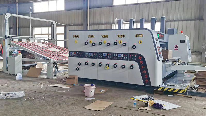 圆筒缠绕机尺寸参数解析：选购与使用要点**